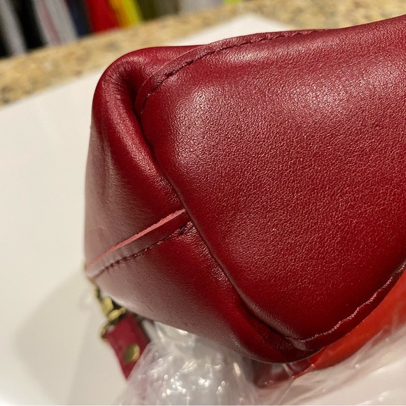 Portland Leather Cranberry Poppy Classic with Adjustable Strap and ECU. - Picture 7 of 7